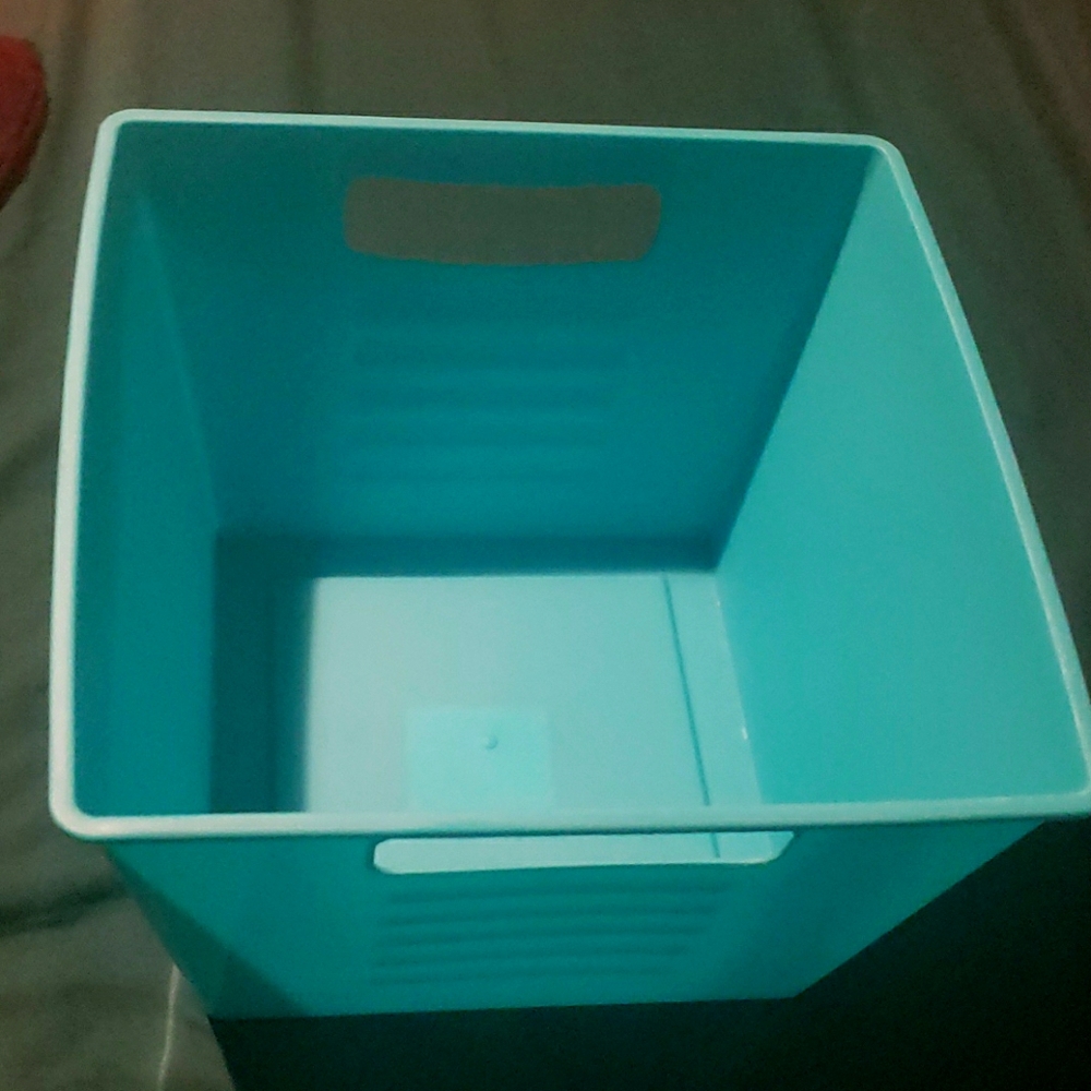 Square basket